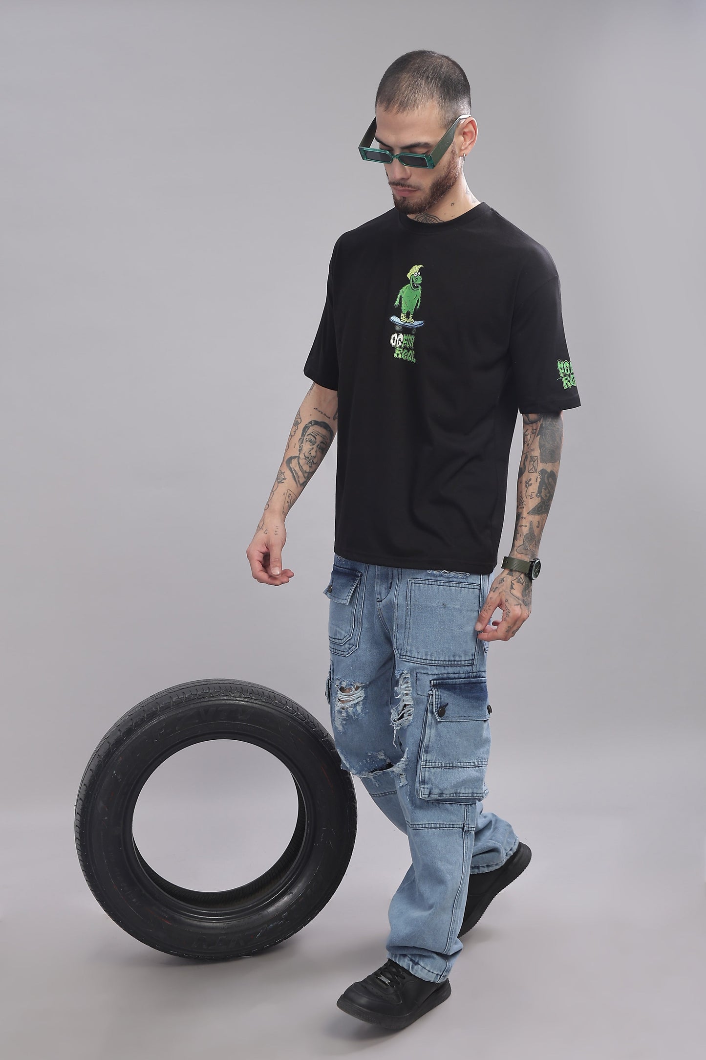 Far From You, T-shirt